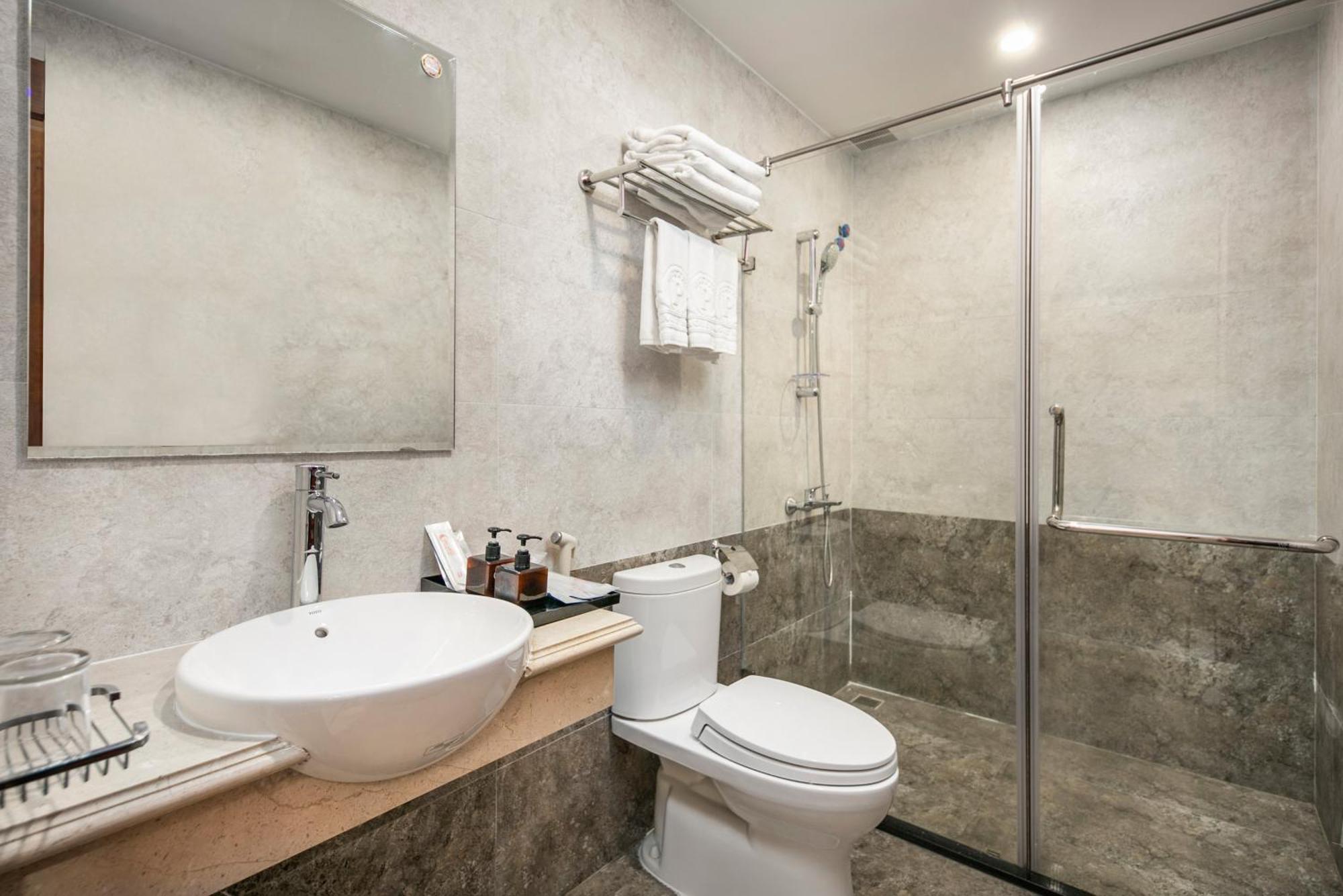 Prague Da Nang Beach Hotel Zewnętrze zdjęcie